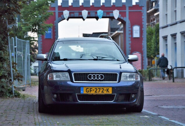 Audi RS6 Avant C5