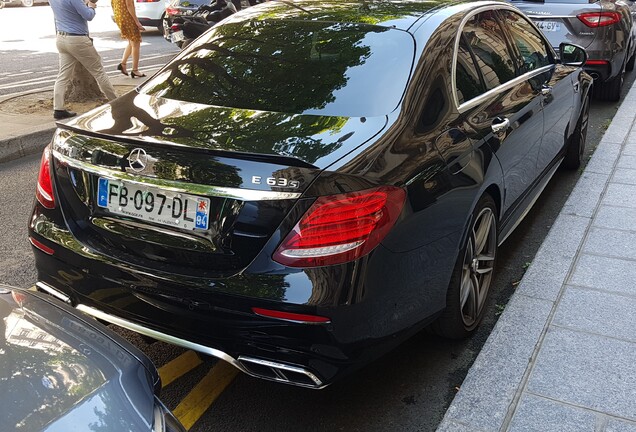 Mercedes-AMG E 63 S W213