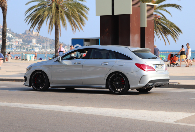 Mercedes-Benz CLA 45 AMG Shooting Brake