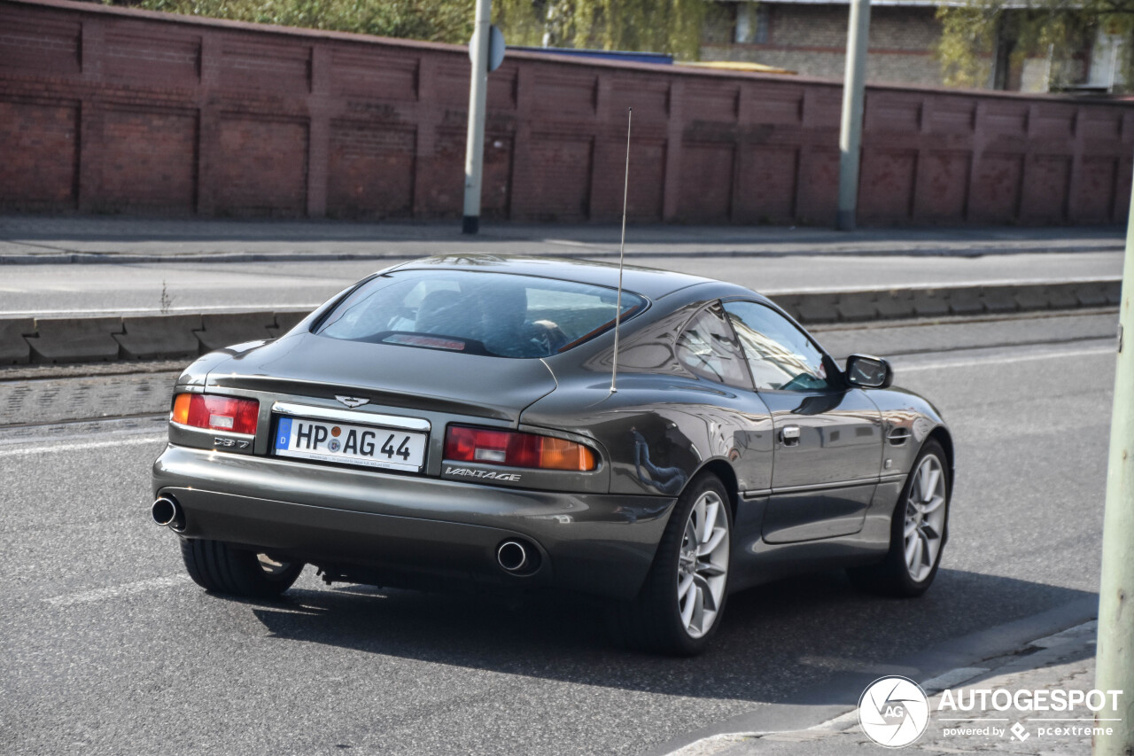 Aston Martin DB7 Vantage