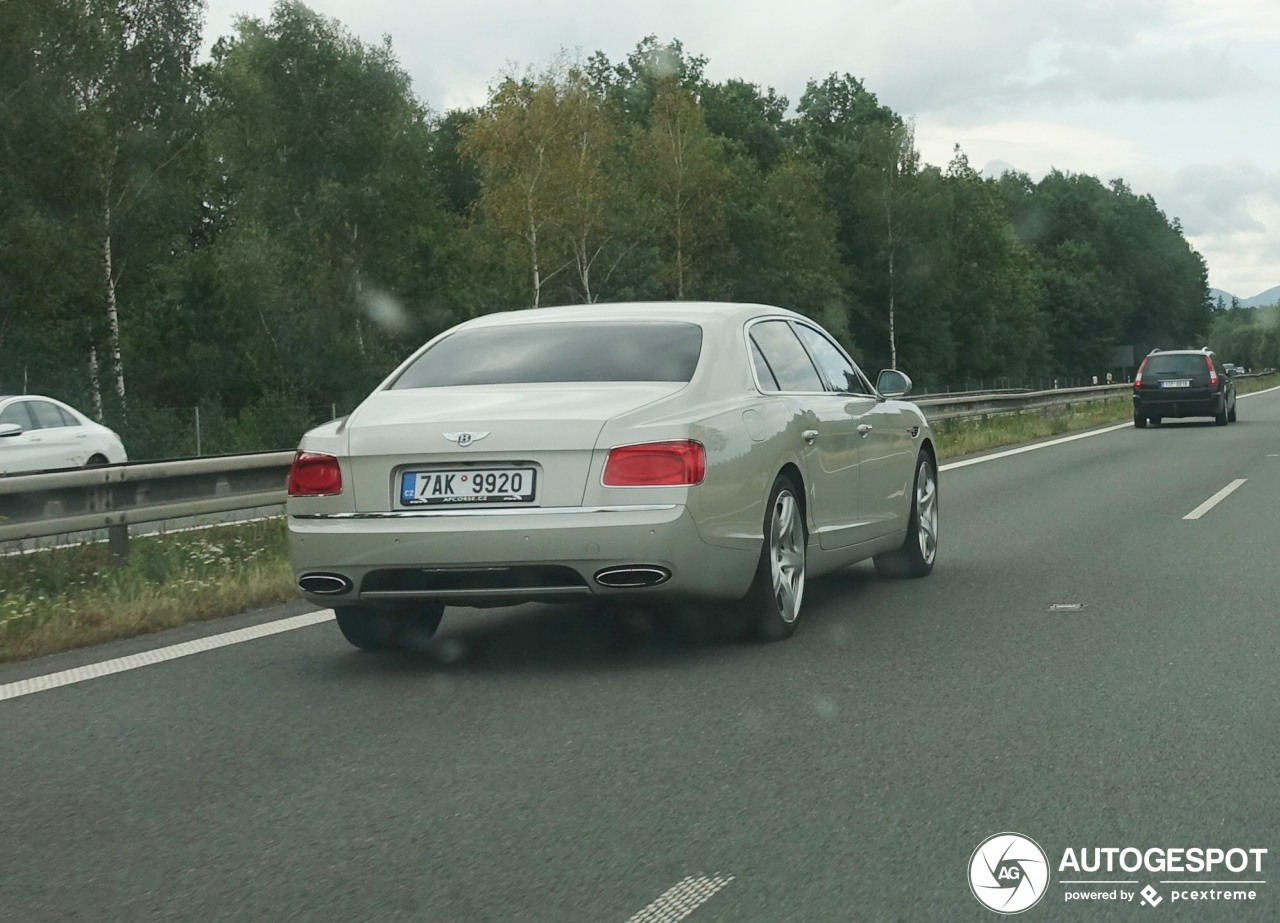 Bentley Flying Spur W12