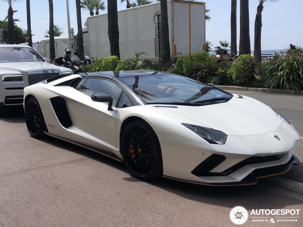 Lamborghini Aventador S LP740-4 Roadster