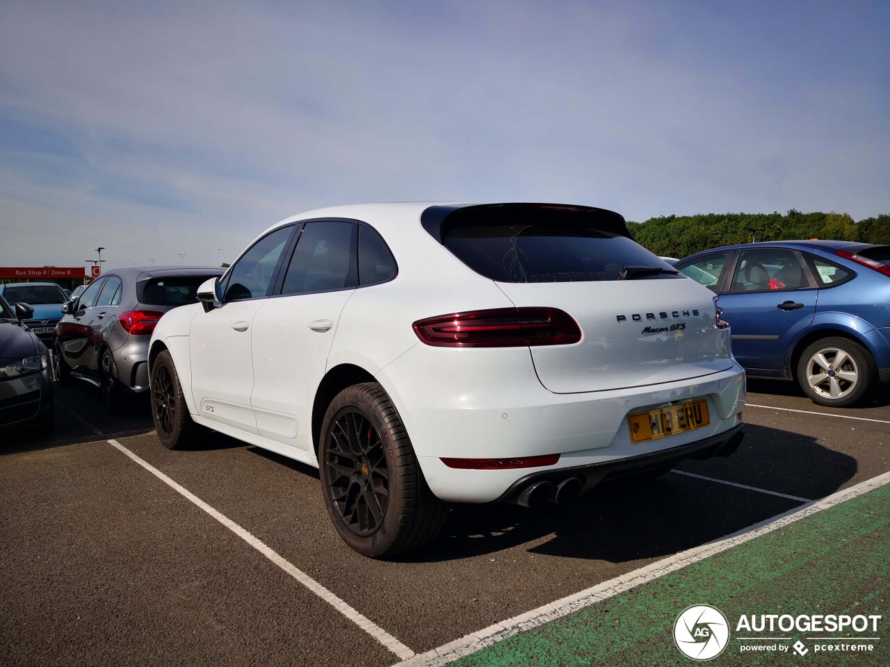 Porsche 95B Macan GTS