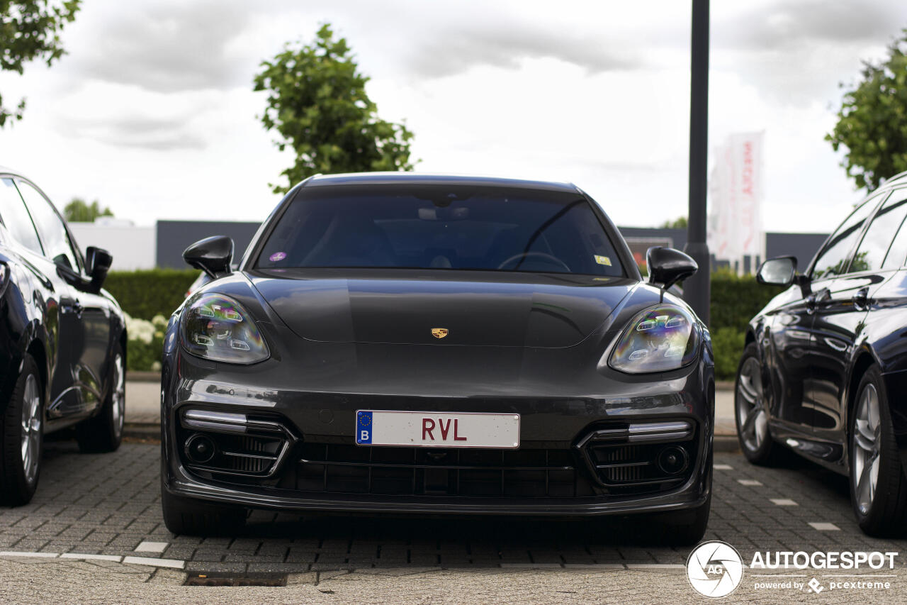 Porsche 971 Panamera Turbo Sport Turismo