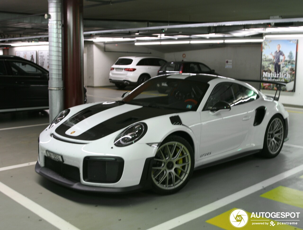 Porsche 991 GT2 RS Weissach Package