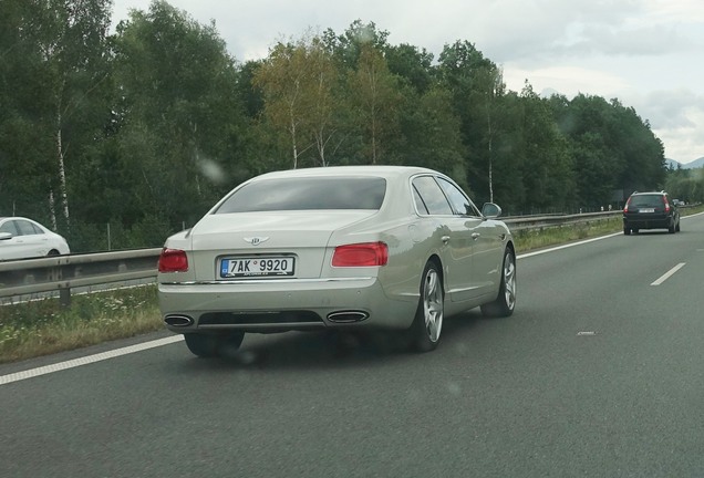 Bentley Flying Spur W12