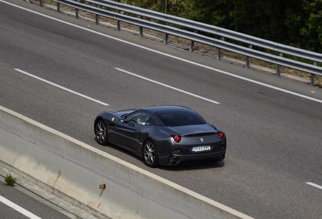 Ferrari California