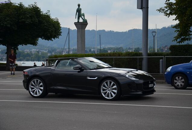 Jaguar F-TYPE S Convertible