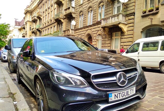 Mercedes-Benz E 63 AMG W212