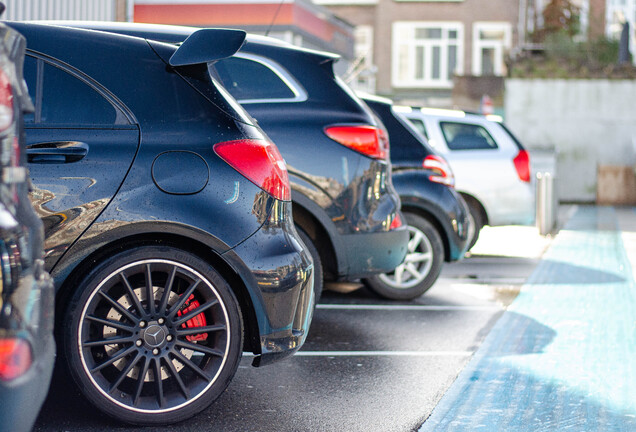 Mercedes-Benz A 45 AMG