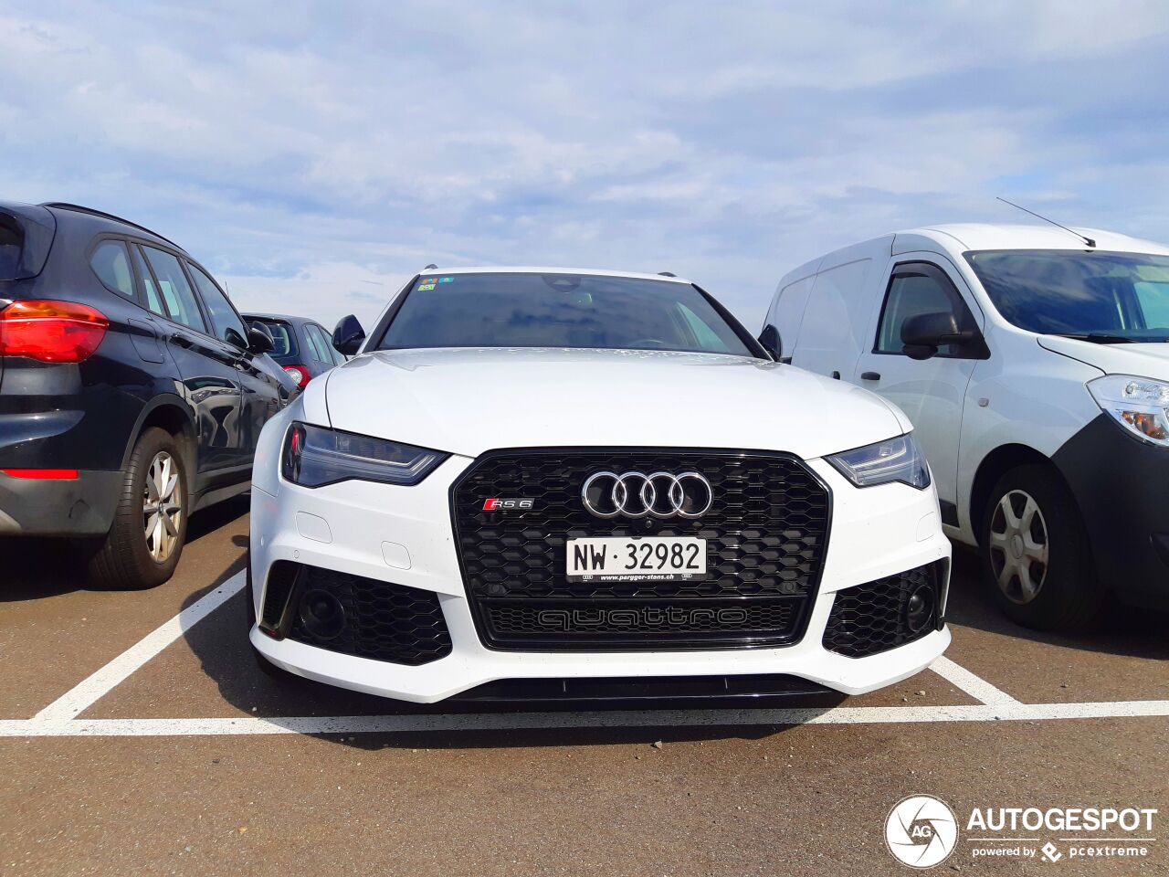 Audi RS6 Avant C7 2015