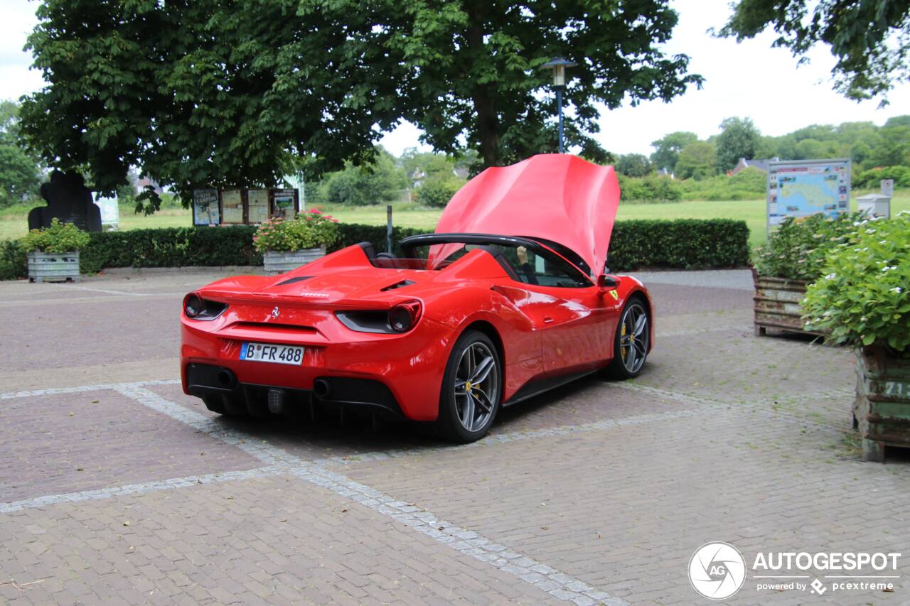 Ferrari 488 Spider