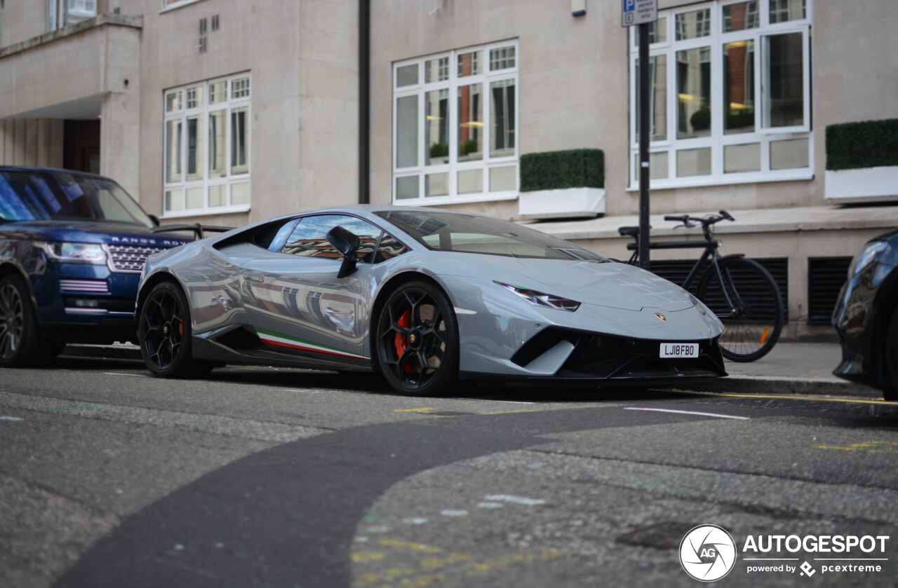 Lamborghini Huracán LP640-4 Performante