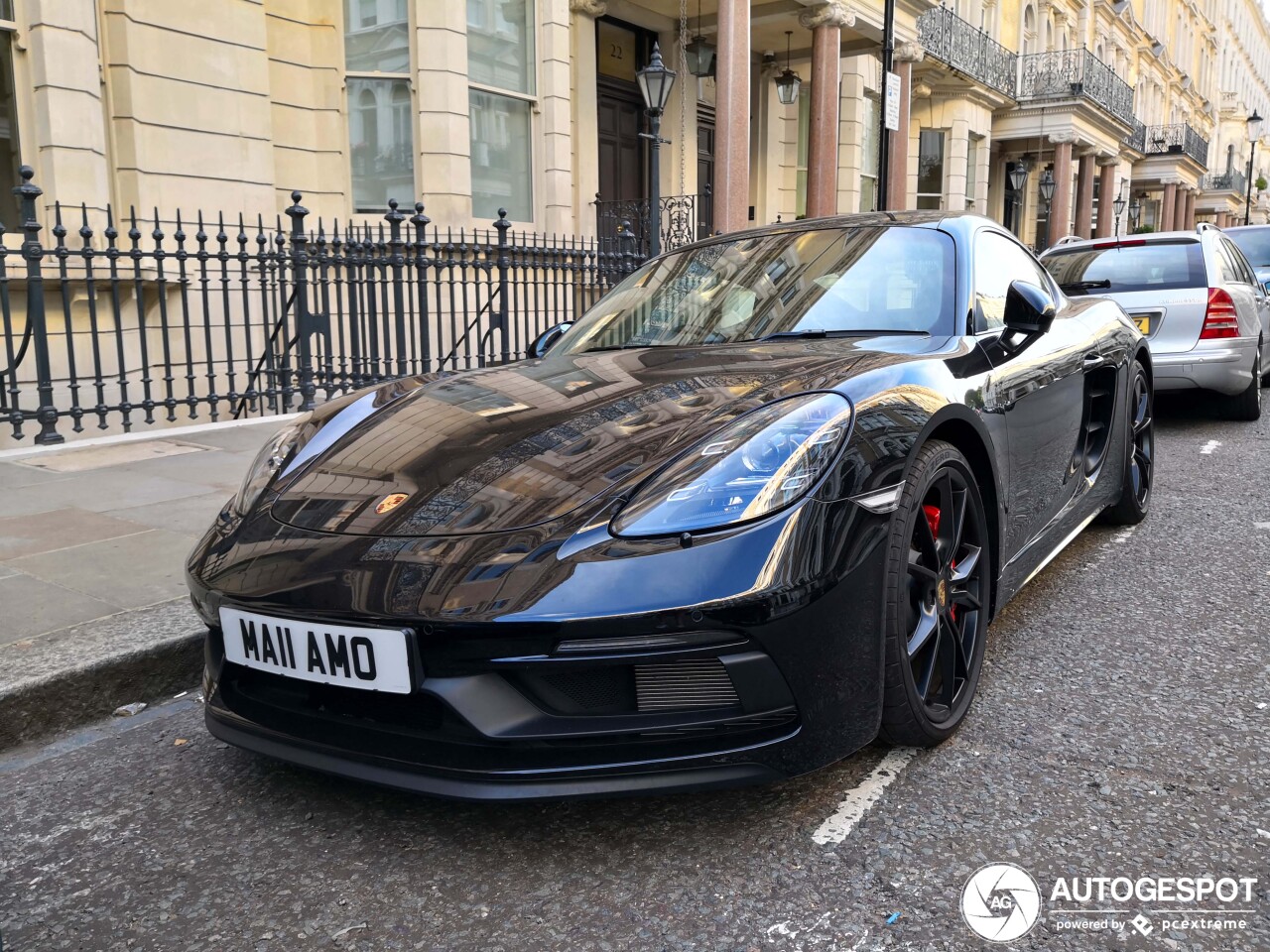 Porsche 718 Cayman GTS