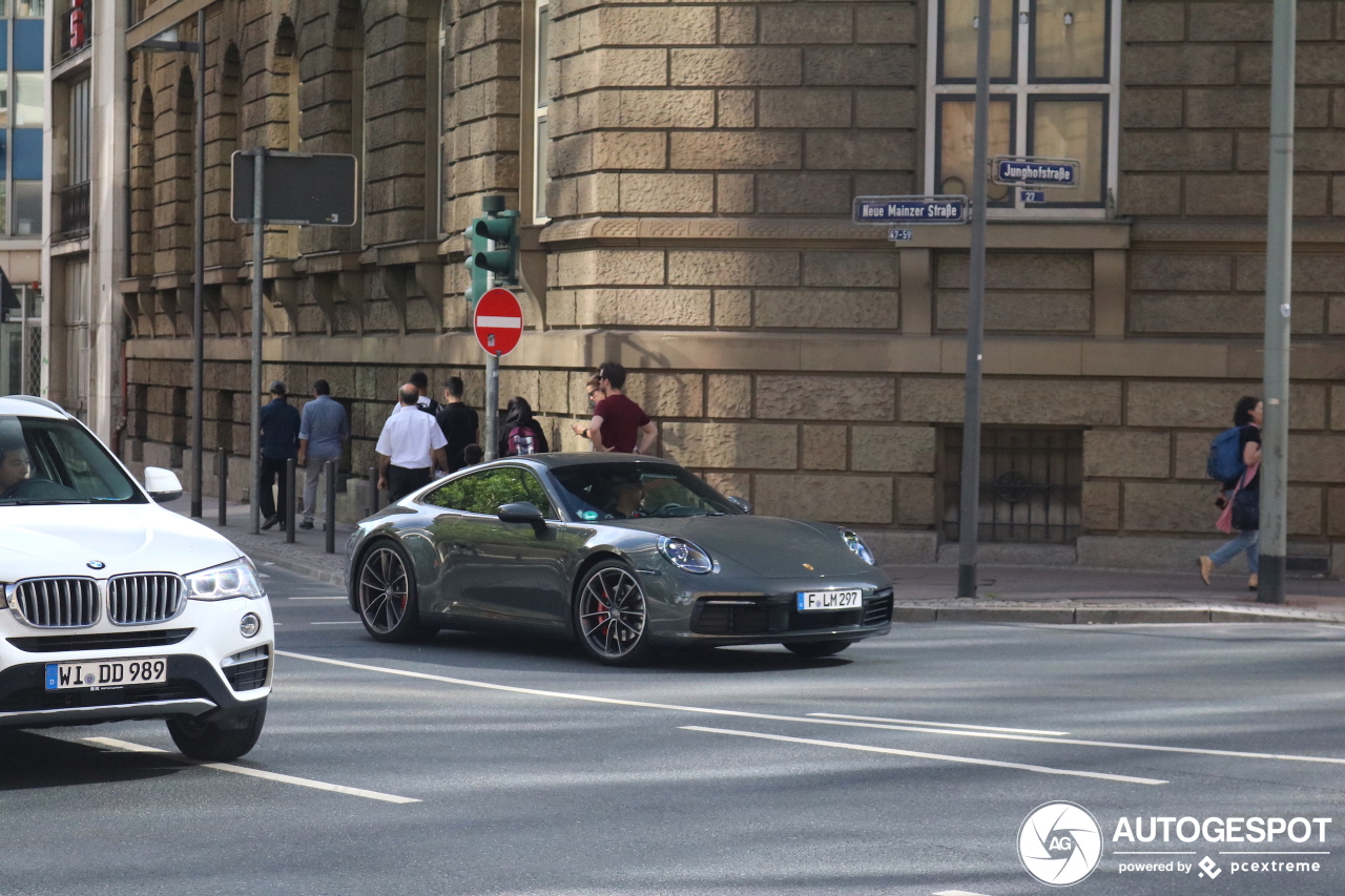 Porsche 992 Carrera S