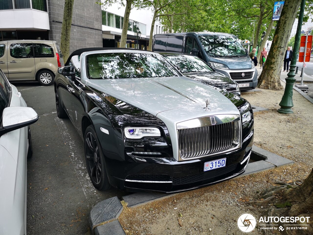 Rolls-Royce Dawn