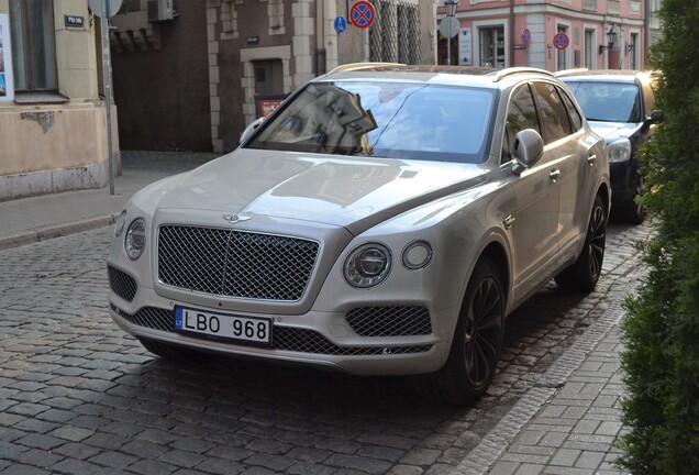 Bentley Bentayga V8