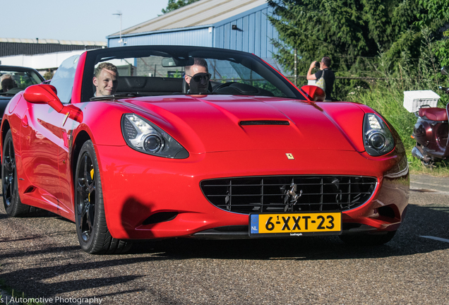 Ferrari California