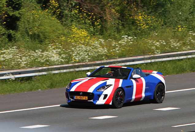 Jaguar F-TYPE S Convertible