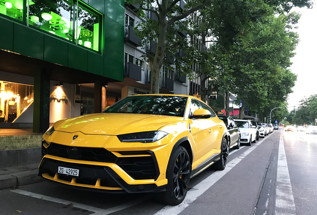 Lamborghini Urus