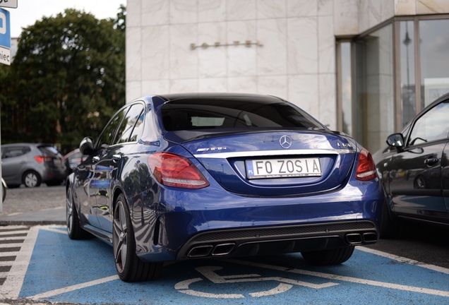 Mercedes-AMG C 63 S W205