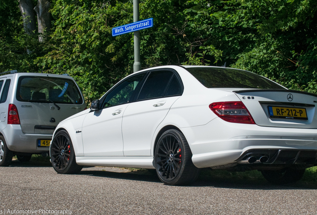 Mercedes-Benz C 63 AMG W204