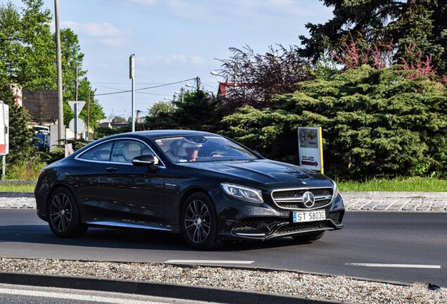 Mercedes-Benz S 63 AMG Coupé C217