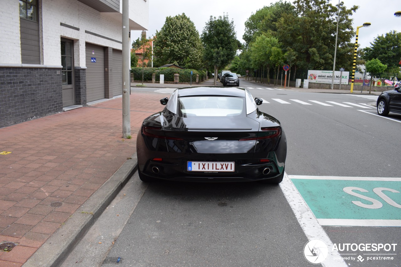 Aston Martin DB11