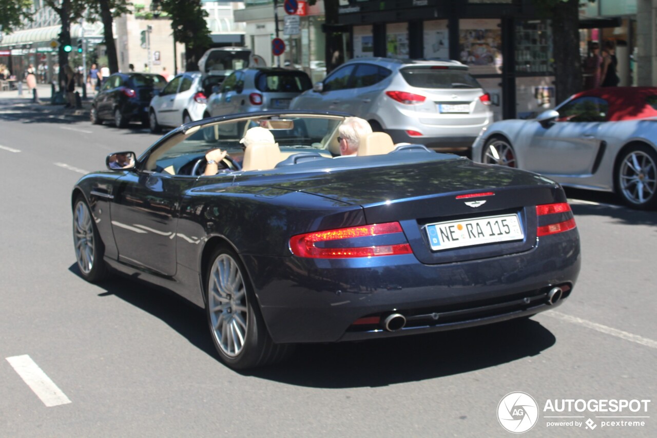 Aston Martin DB9 Volante