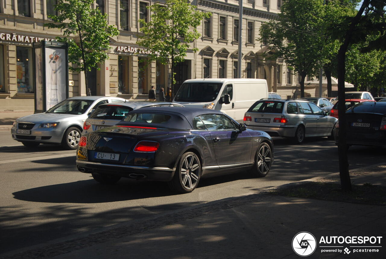 Bentley Continental GTC V8 2016