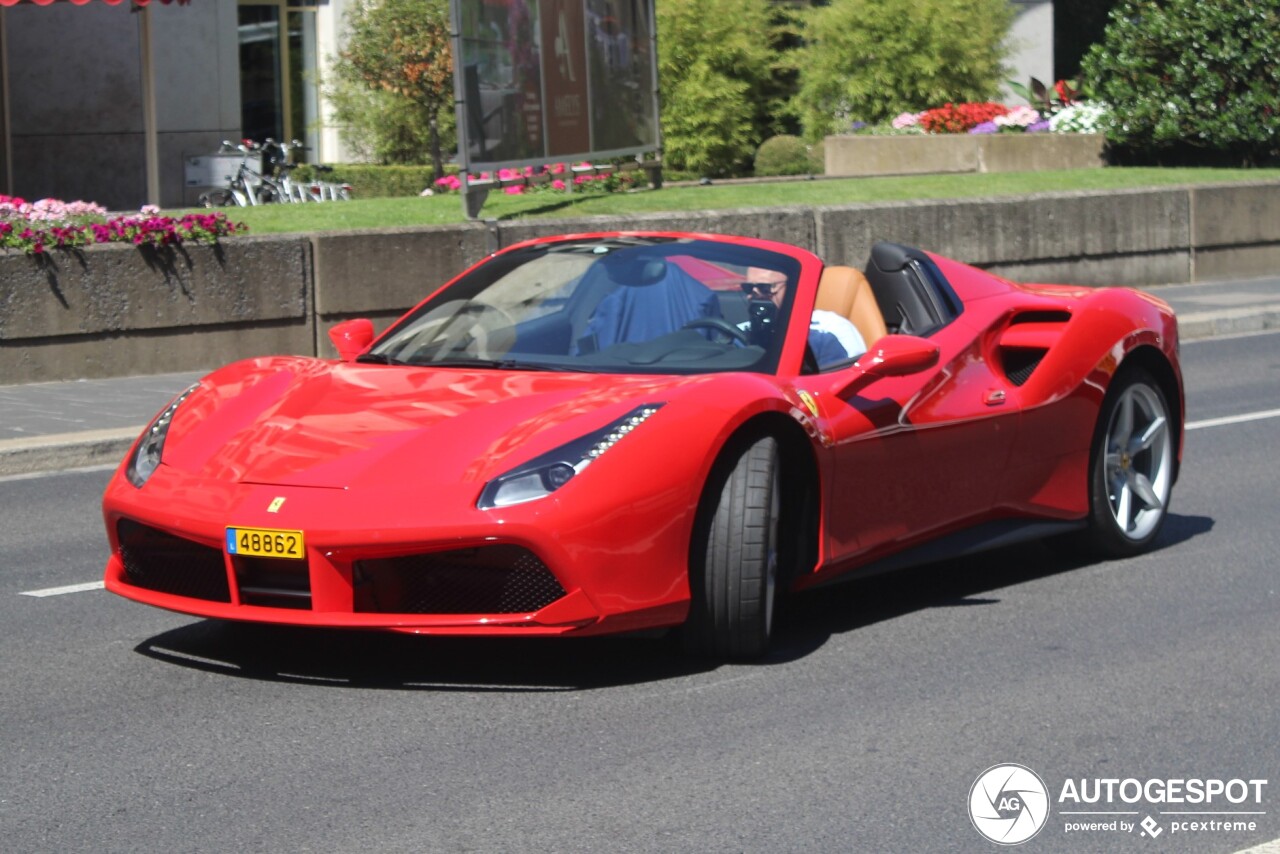 Ferrari 488 Spider