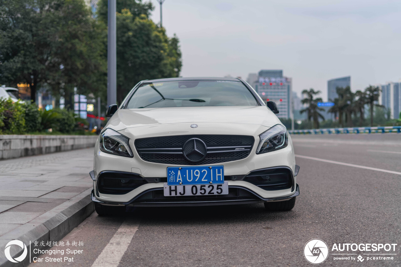 Mercedes-AMG A 45 W176 2015