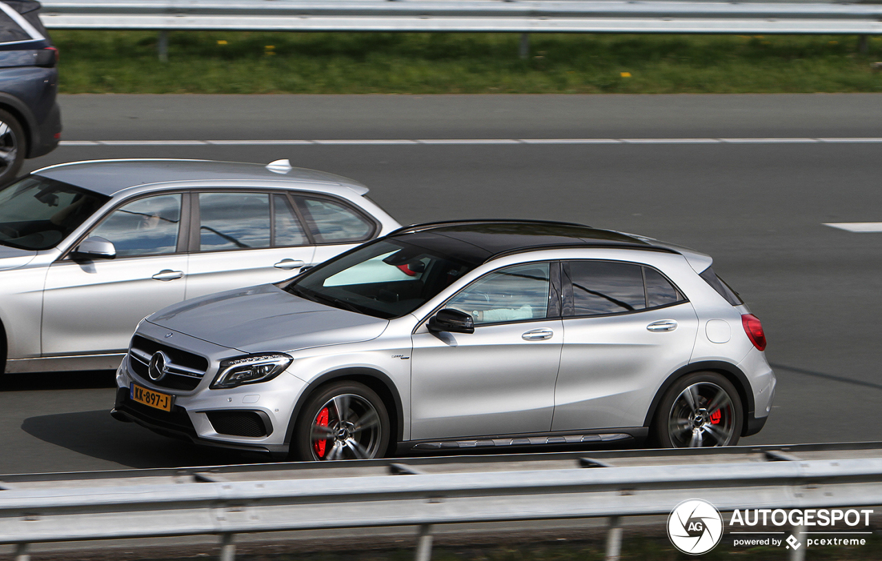 Mercedes-AMG GLA 45 X156