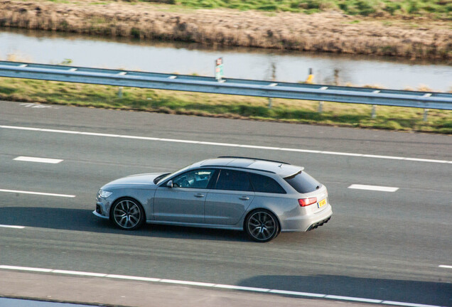 Audi RS6 Avant C7 2015