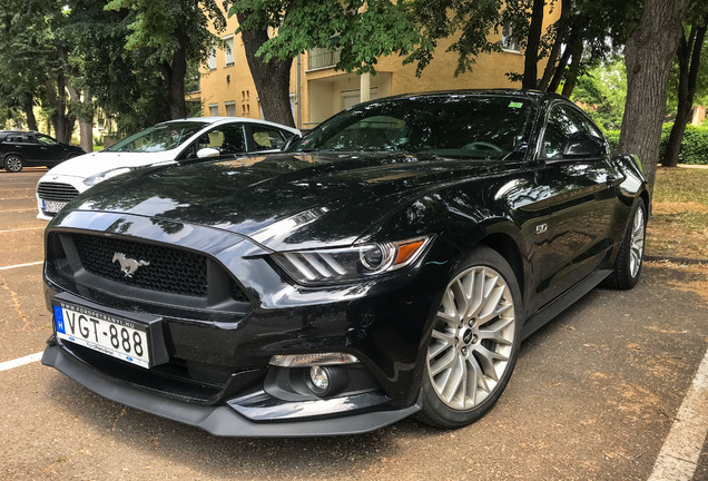 Ford Mustang GT 2015