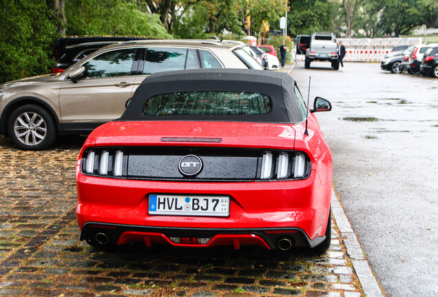 Ford Mustang GT Convertible 2015