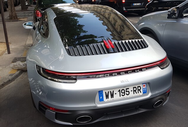 Porsche 992 Carrera 4S