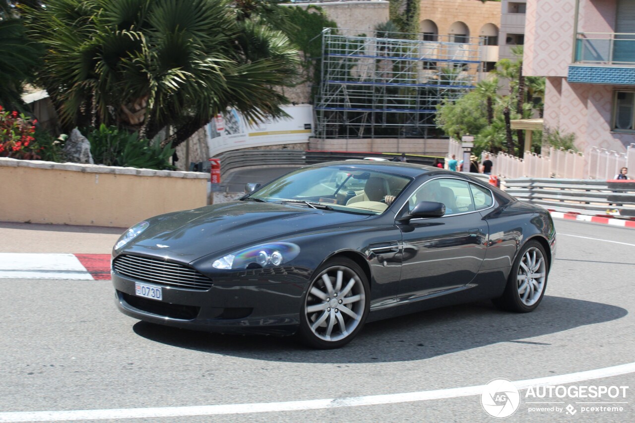 Aston Martin DB9