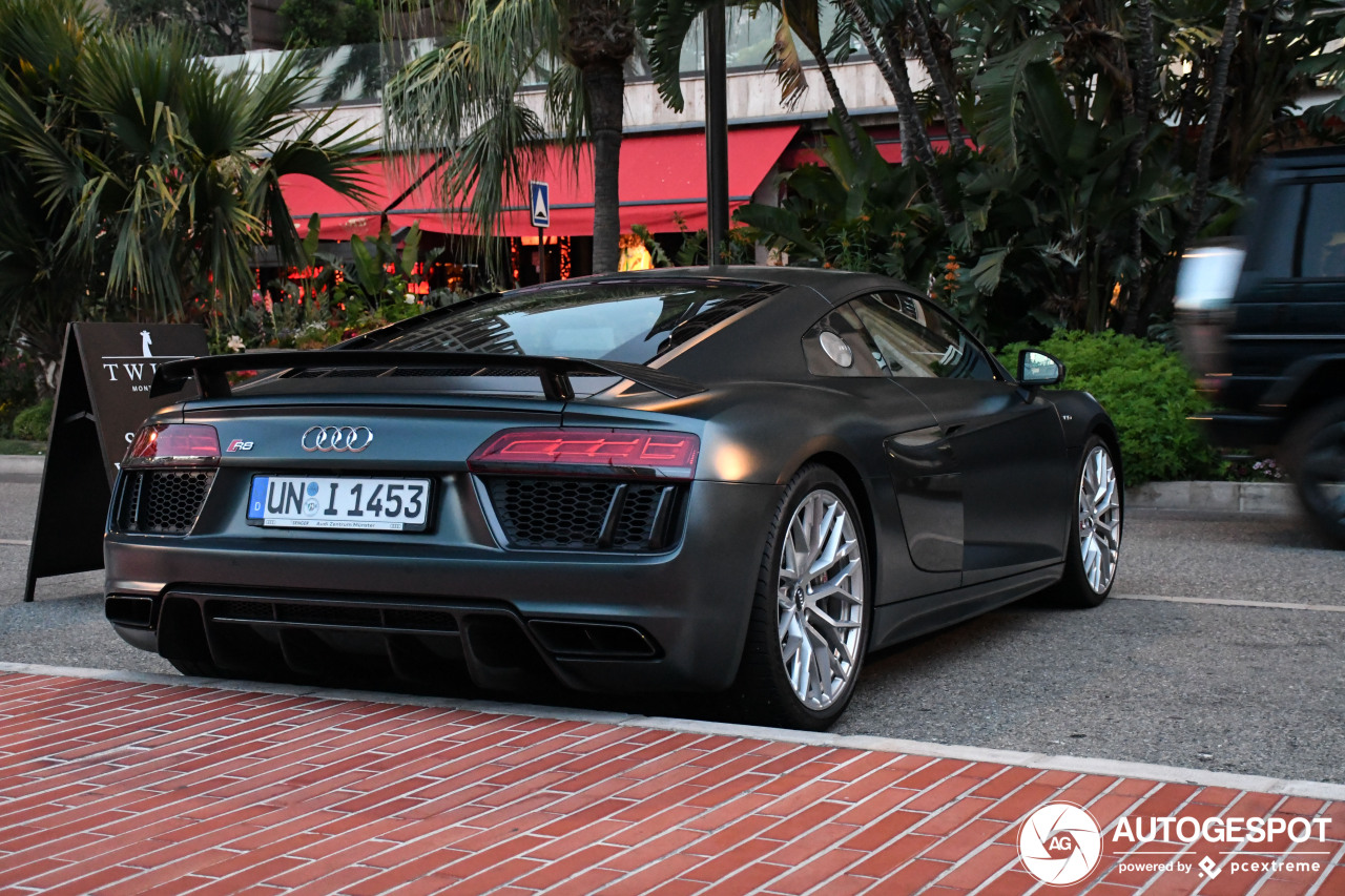 Audi R8 V10 Plus 2015