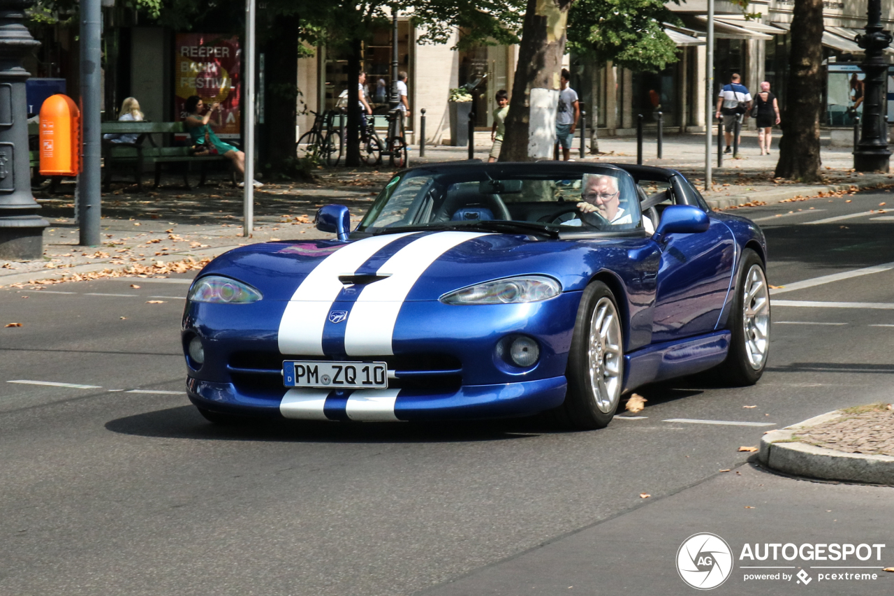 Dodge Viper RT/10 1996