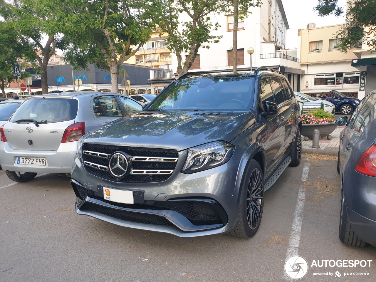 Mercedes-AMG GLS 63 X166