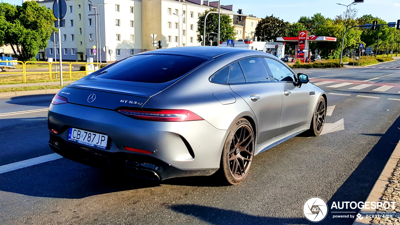 Mercedes-AMG GT 63 S X290