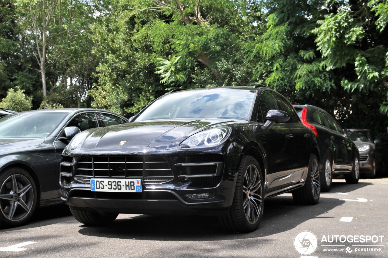 Porsche 95B Macan Turbo