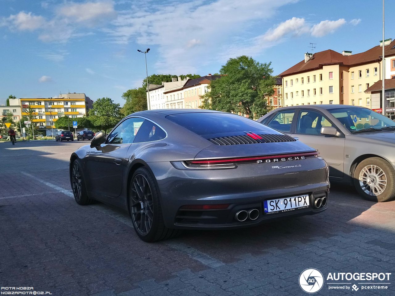 Porsche 992 Carrera 4S