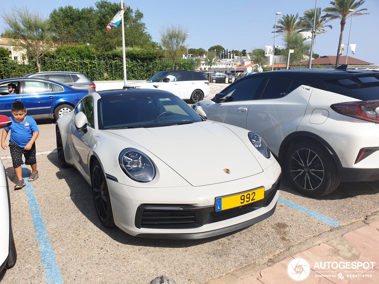 Porsche 992 Carrera 4S