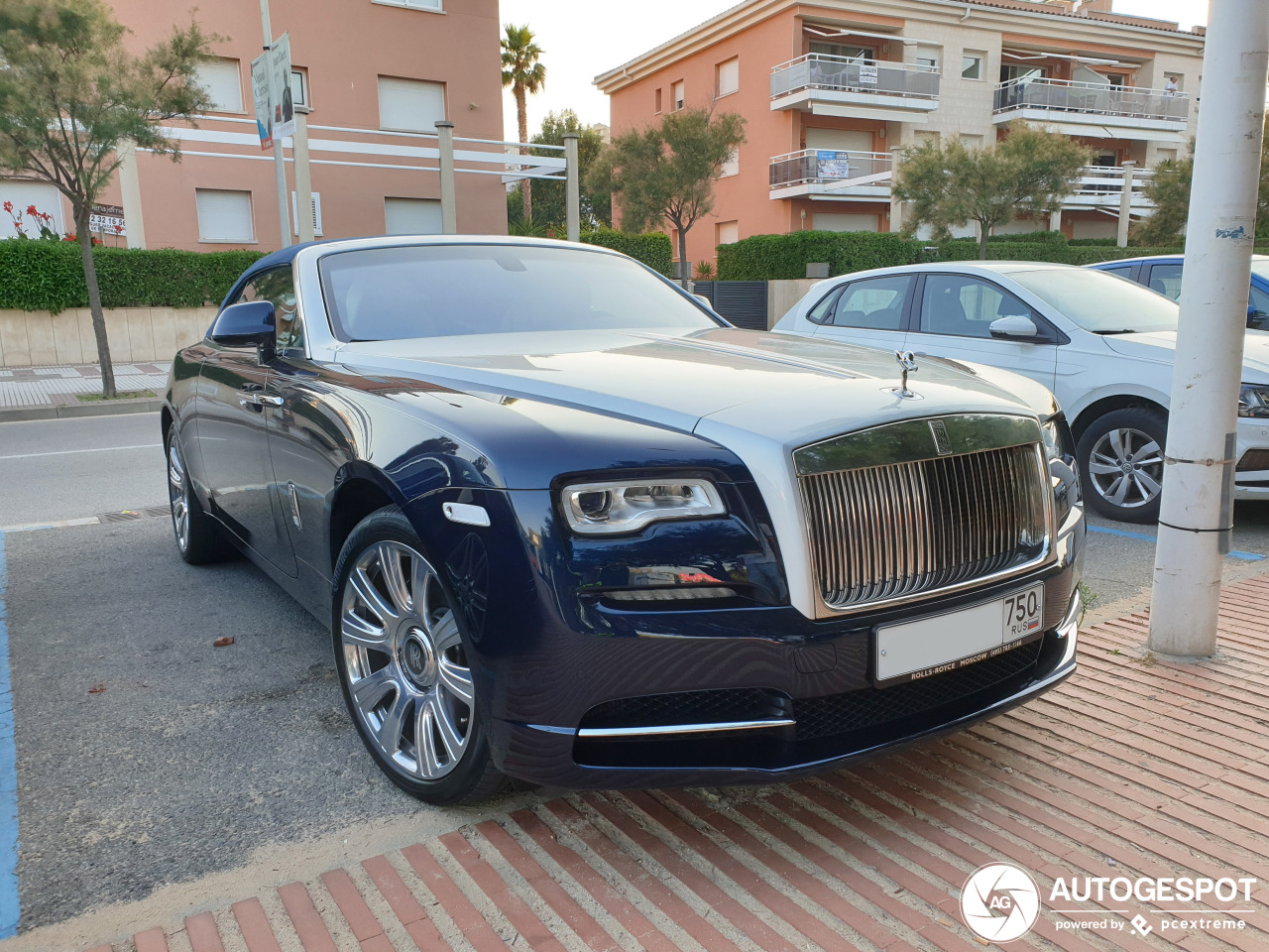 Rolls-Royce Dawn