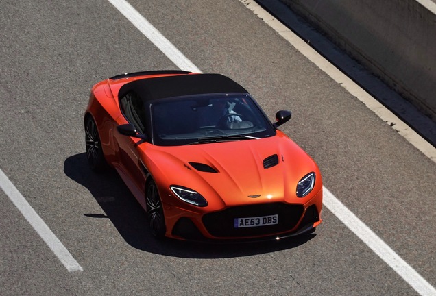 Aston Martin DBS Superleggera Volante