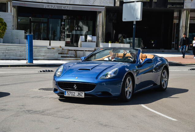 Ferrari California