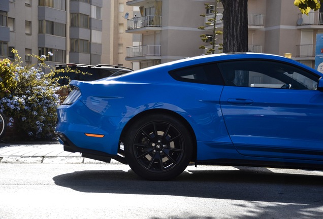 Ford Mustang GT 2015