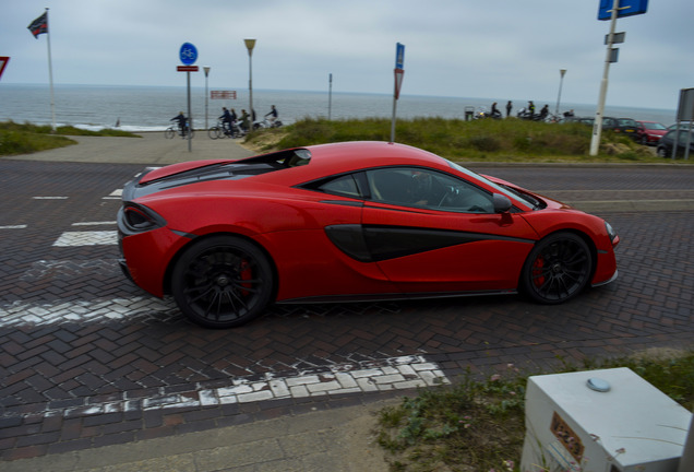 McLaren 570S